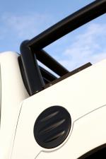 Mitsubishi L200 Black Barbarian 2012 года (UK)